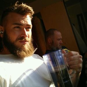 Meet your Posher, Taylor